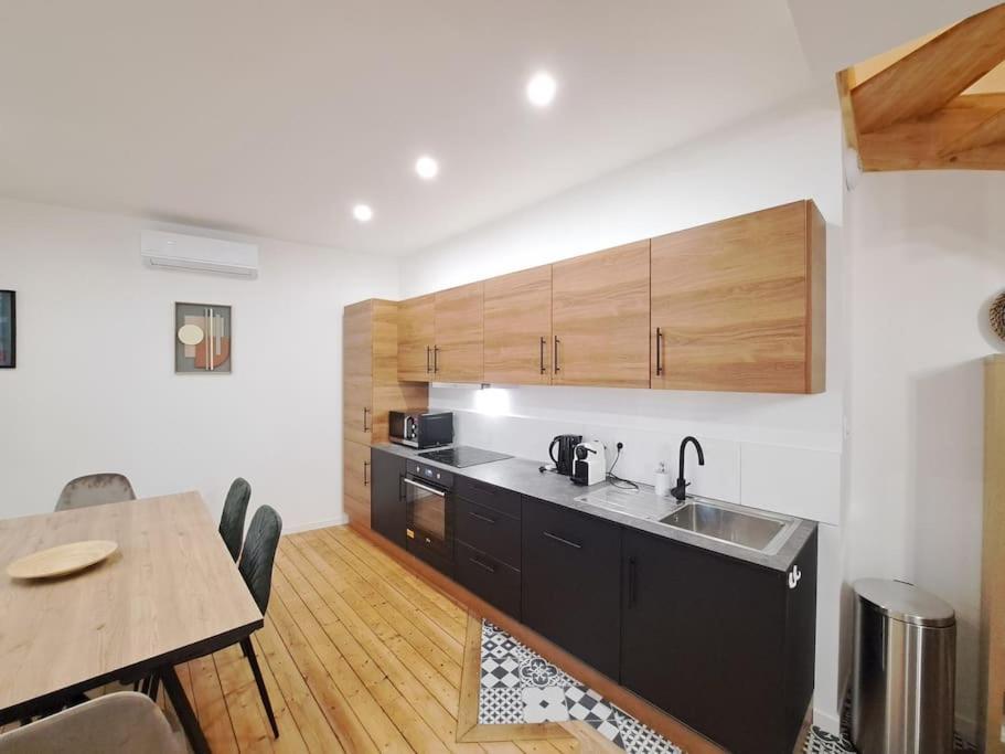 Antibes, Duplex Lumineux Apartment Reims Ngoại thất bức ảnh